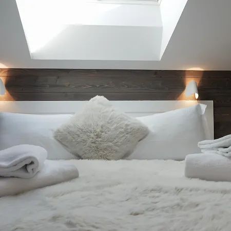 Chalet Hotel Le Whymper-3